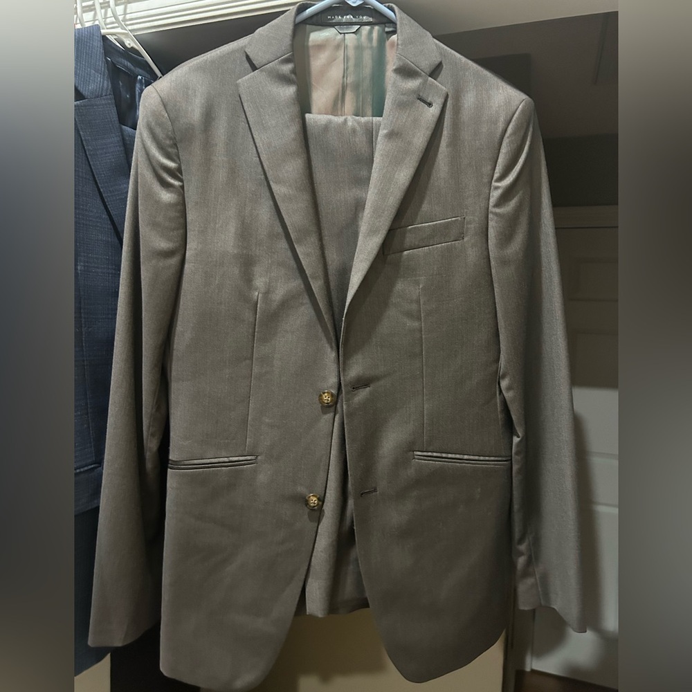 Indochino Made to Measure Shiny Gray Suit - 38 Long